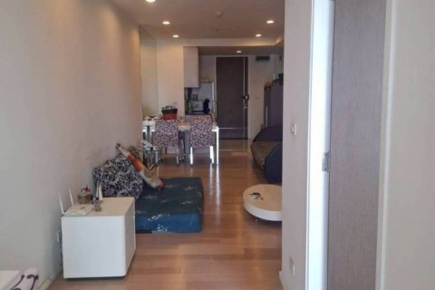 Кондоминиум с 1 спальней в Бангкоке, Таиланд № 172812 - фото 3