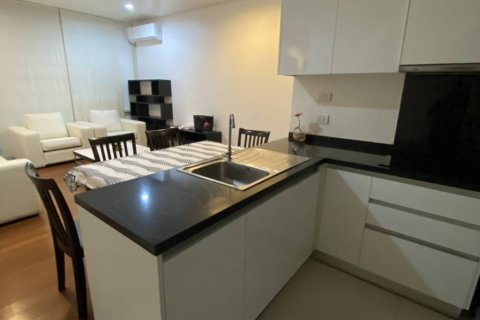 Кондоминиум с 2 спальнями в Бангкоке, Таиланд № 172811 - фото 2