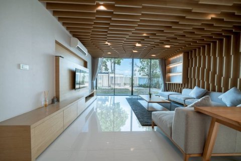 Вилла в Саттахипе, Таиланд с 3 спальнями  № 172808 - фото 2