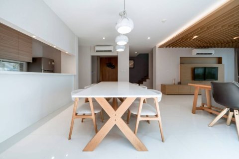 Вилла в Саттахипе, Таиланд с 3 спальнями  № 172808 - фото 7