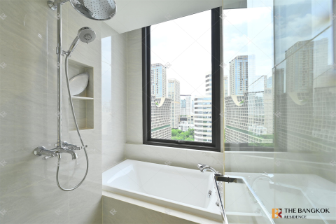 Condo in Bangkok, Thailand, 2 bedrooms  № 185856 - photo 7
