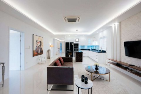 House in Hua Hin, Thailand 3 bedrooms № 157172 - photo 7