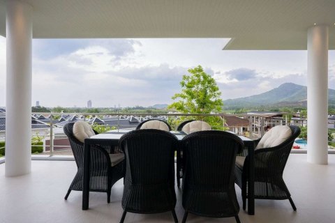 House in Hua Hin, Thailand 3 bedrooms № 157172 - photo 10
