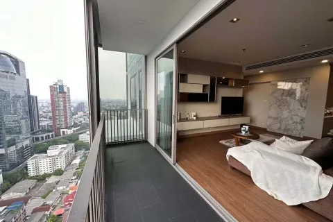 Condo in Khlong Toei, Bangkok, Thailand, 3 bedrooms  № 157173