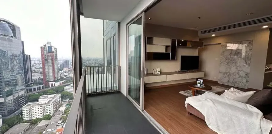 Condo in Khlong Toei, Bangkok, Thailand, 3 bedrooms № 157173