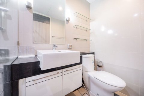 Studio in the Condo in Huai Khwang, Bangkok, Thailand  № 157170 - photo 13