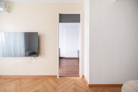 Studio in the Condo in Huai Khwang, Bangkok, Thailand  № 157170 - photo 8