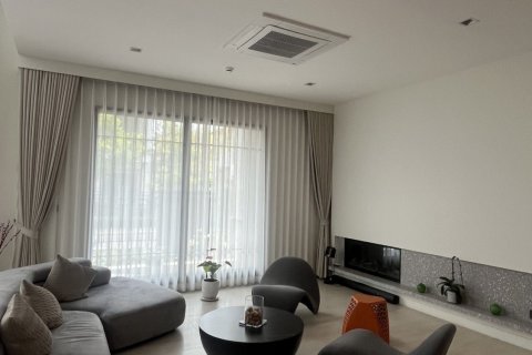 House in Samut Prakan, Thailand 4 bedrooms № 159173 - photo 3