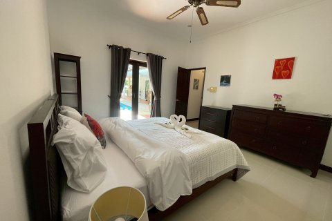 Villa in Hua Hin, Thailand 3 bedrooms № 159170 - photo 13