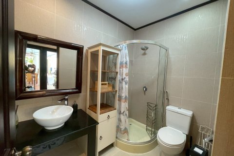 Villa in Hua Hin, Thailand 3 bedrooms № 159170 - photo 14