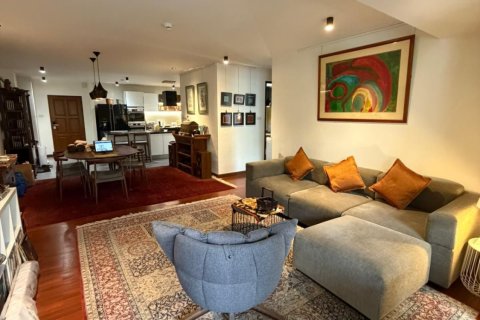 Кондоминиум с 2 спальнями в Ян Наве, Бангкок, Таиланд № 159174