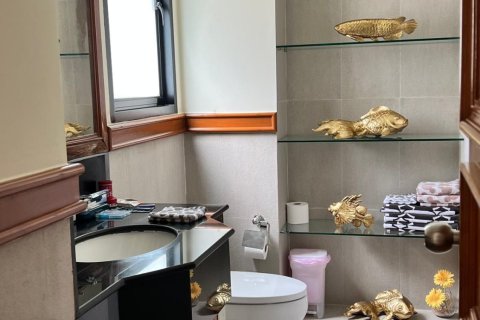 Villa in Phuket, Thailand 4 bedrooms № 154013 - photo 2