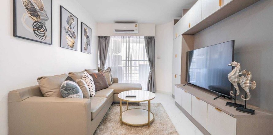 Condo in Khlong Toei, Bangkok, Thailand, 2 bedrooms № 154014