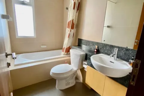 Condo à Watthana, Bangkok, Thaïlande, 2 chambres  № 156654 - photo 5