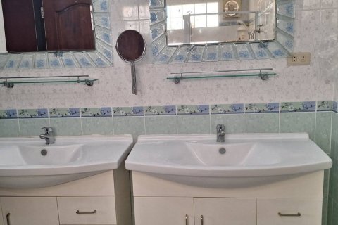 Дом в Паттайе, Таиланд с 3 спальнями  № 147202 - фото 10