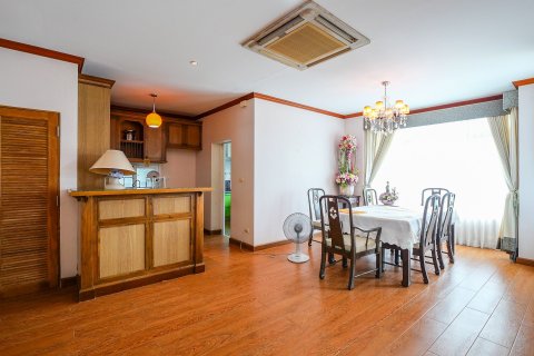 House in Phuket, Thailand 4 bedrooms № 147207 - photo 5