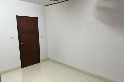 Townhouse à Chom Thong, Bangkok, Thaïlande 3 chambres № 147201 - photo 4