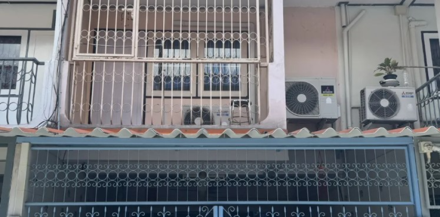 Townhouse à Chom Thong, Bangkok, Thaïlande 3 chambres № 147201