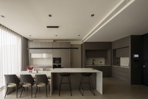 Condo in Watthana, Bangkok, Thailand, 2 bedrooms № 154752 - photo 4