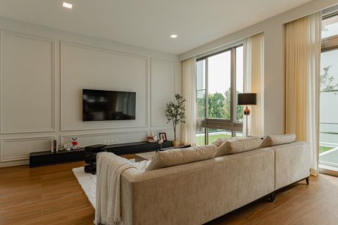 House in Saphan Sung, Bangkok, Thailand 4 bedrooms № 154755 - photo 6