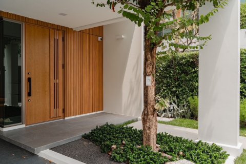 House in Saphan Sung, Bangkok, Thailand 4 bedrooms № 154755 - photo 16
