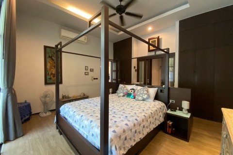 House in Phuket, Thailand 2 bedrooms № 154756 - photo 12