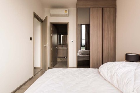 Studio in the Condo in Watthana, Bangkok, Thailand  № 153229 - photo 7