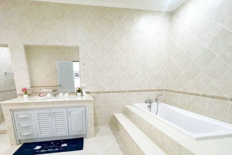 Вилла в Паттайе, Таиланд с 12 спальнями  № 153232 - фото 21