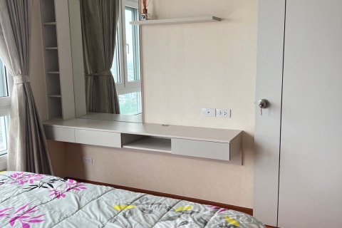 Condo in Samut Prakan, Thailand, 2 bedrooms  № 169444 - photo 4