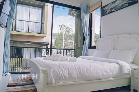 Townhouse in Ko Samui, Thailand 3 bedrooms № 179952 - photo 10