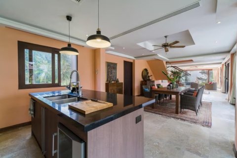 Villa in Ko Samui, Thailand 4 bedrooms № 179950 - photo 19
