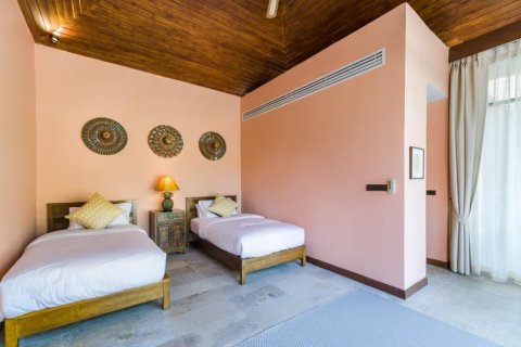 Villa in Ko Samui, Thailand 4 bedrooms № 179950 - photo 12