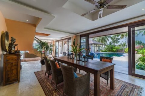 Villa in Ko Samui, Thailand 4 bedrooms № 179950 - photo 13