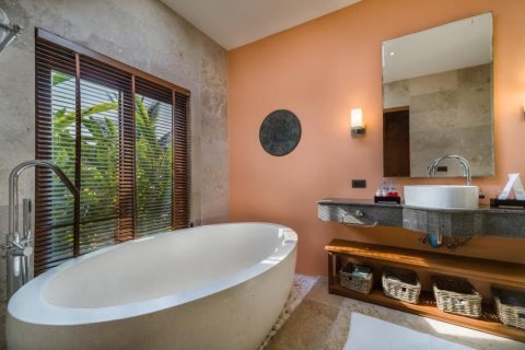 Villa in Ko Samui, Thailand 4 bedrooms № 179950 - photo 14