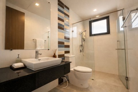 House in Pathum Thani, Thailand 3 bedrooms № 167328 - photo 13