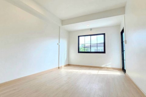 House in Bang Na, Bangkok, Thailand 4 bedrooms № 167327 - photo 4