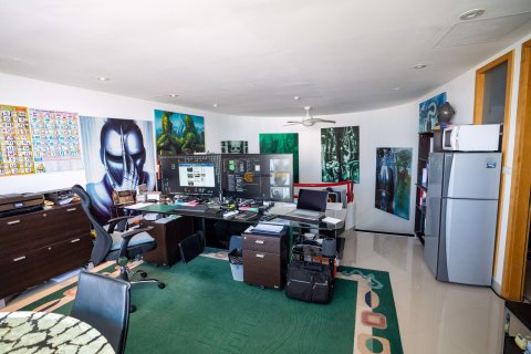 Studio in the Condo on Jomtien Beach, Pattaya, Thailand  № 53715 - photo 16