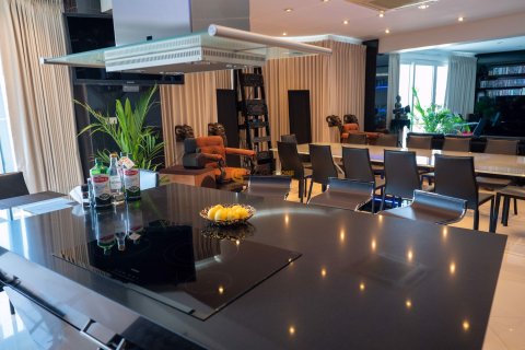 Studio in the Condo on Jomtien Beach, Pattaya, Thailand  № 53715 - photo 8