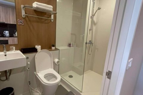 Studio dans le Condo à Sathon, Bangkok, Thaïlande  № 152826 - photo 8