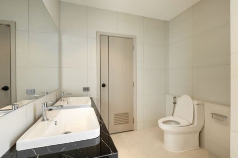 House in Pak Kret, Thailand 3 bedrooms № 152823 - photo 12