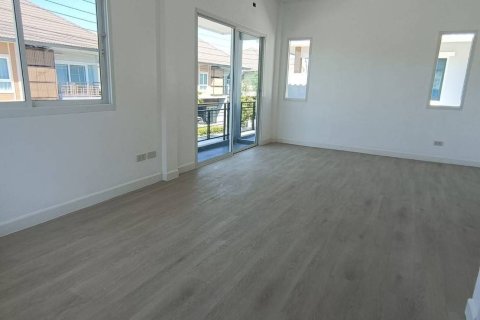 Вилла в Паттайе, Таиланд с 3 спальнями  № 152820 - фото 4