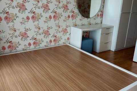 Studio in the Condo in Khlong Toei, Bangkok, Thailand  № 169301 - photo 13