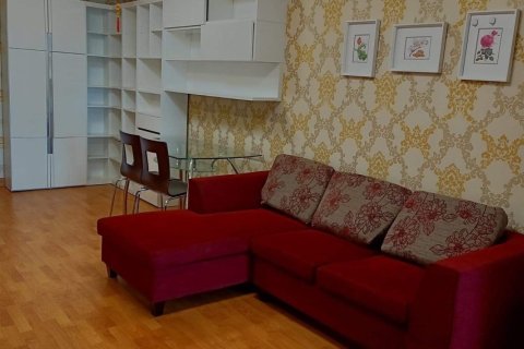 Studio in the Condo in Khlong Toei, Bangkok, Thailand  № 169301 - photo 8