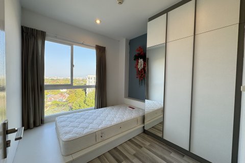 Condo in Chiang Mai, Thailand, 2 bedrooms  № 169298 - photo 6
