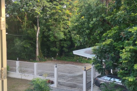 House in Thawi Watthana, Bangkok, Thailand 2 bedrooms № 169297 - photo 10