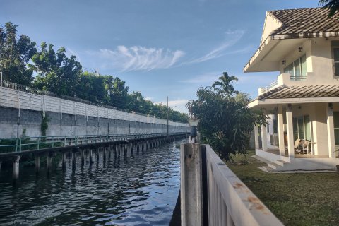 House in Thawi Watthana, Bangkok, Thailand 2 bedrooms № 169297 - photo 13