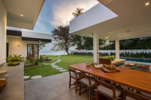 House in Ko Samui, Thailand 7 bedrooms № 180911 - photo 11
