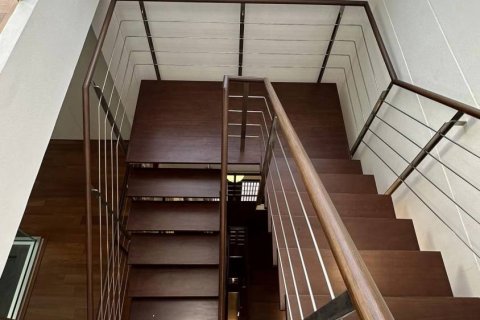House in Bangkok, Thailand 3 bedrooms № 180908 - photo 6