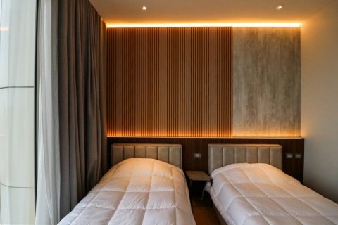 Condo in Bangkok, Thailand, 2 bedrooms  № 180909 - photo 19