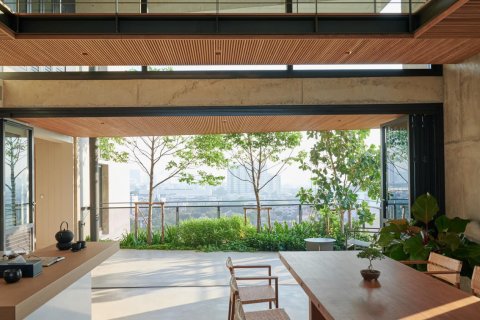 Condo in Bangkok, Thailand, 3 bedrooms  № 180907 - photo 18